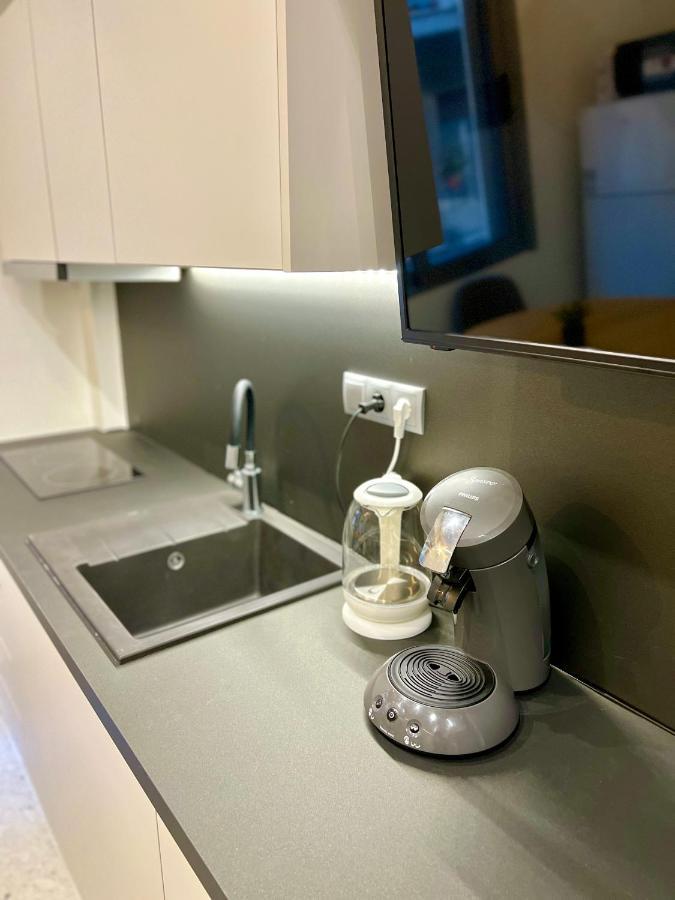 Smart Lux Apartment B เอเธนส์ ภายนอก รูปภาพ