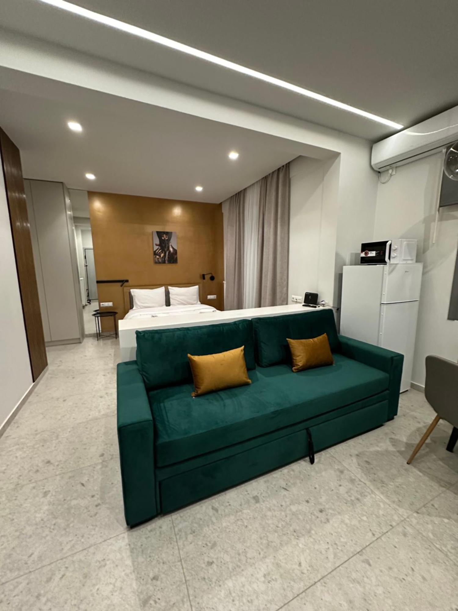 Smart Lux Apartment B เอเธนส์ ภายนอก รูปภาพ